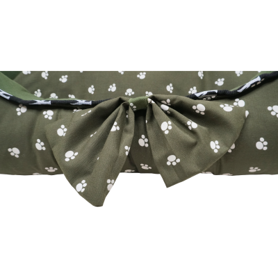 CAMA PARA PERRO Y GATO COLOR VERDE CON DISEÑO DE PATITAS